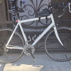 Specialized Allez Sport Road Bike