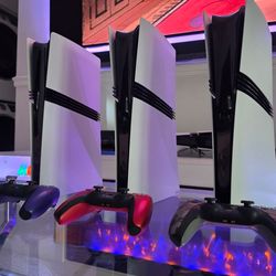 PLAYSTATION 5 PRO 700$ CADA CONSOLA CON SU CONTROL Y SUS CABLES