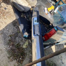 1995 GMC Yukon Bumper 