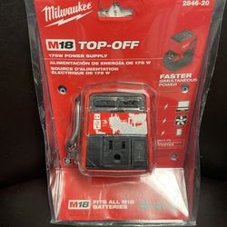 Milwaukee M18 18-Volt Lithium-Ion 175-Watt Powered Compact Inverter for M18 Batteries (Tool-Only)