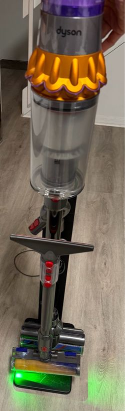 Dyson V15 Detect Complete Bundle with Floor Dok & All Accessories⁠