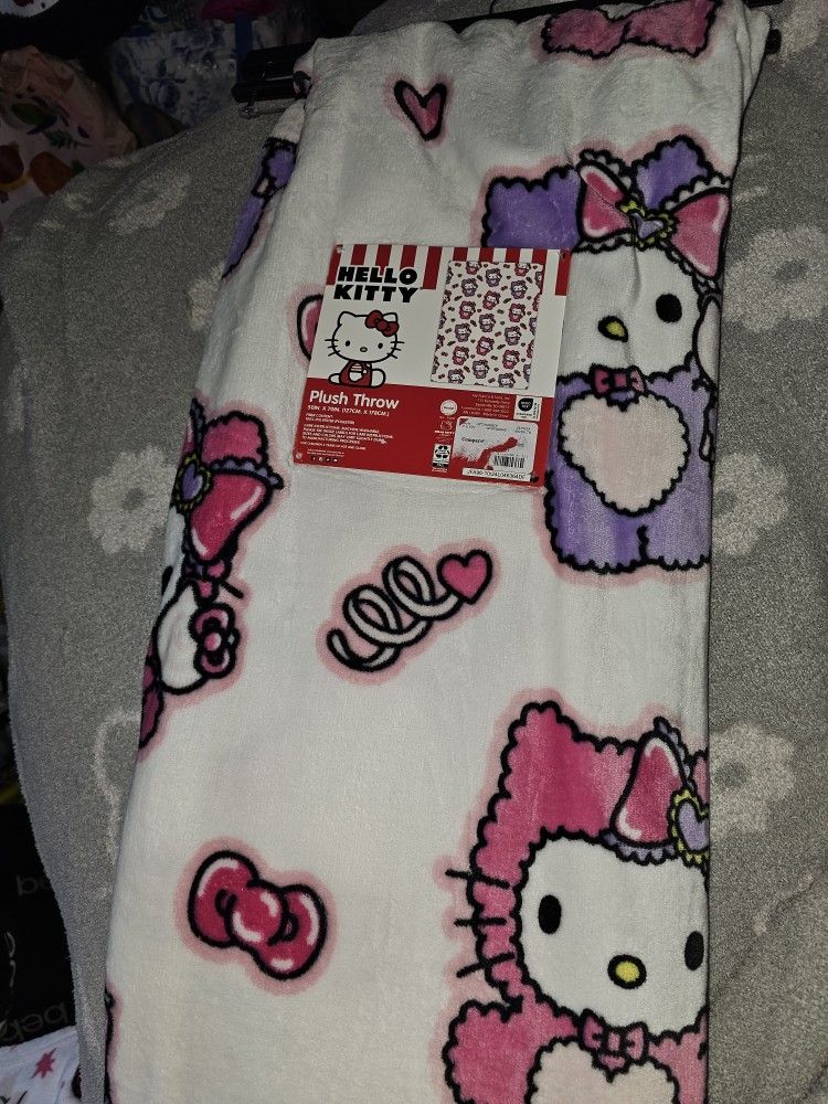 Hello Kitty Blanket