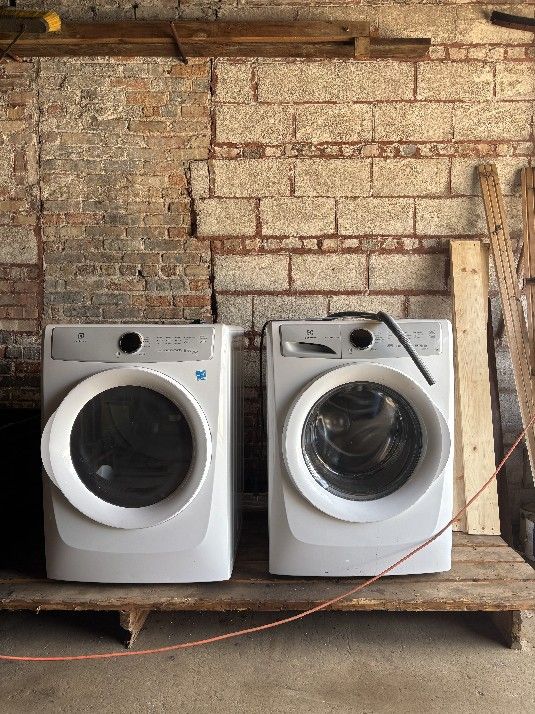 Washer & Dryer