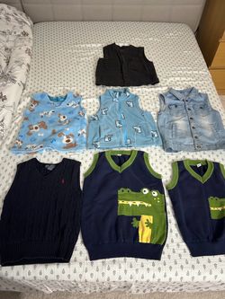 7 pc boy’s vest 3-6Y