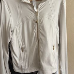 Lululemon jacket size 12