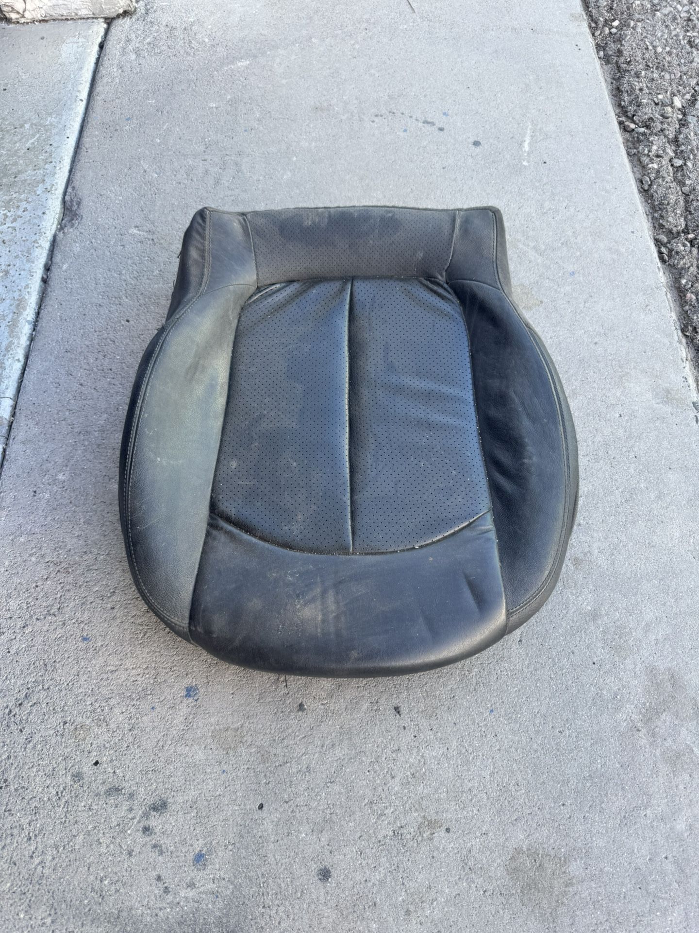 Mercedes Benz Clk Rear Seat Bottom Great Shape Cheap