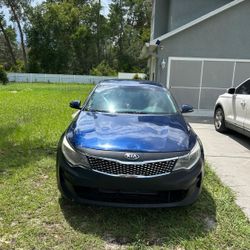 Kia Óptima LX Sedan 4D
