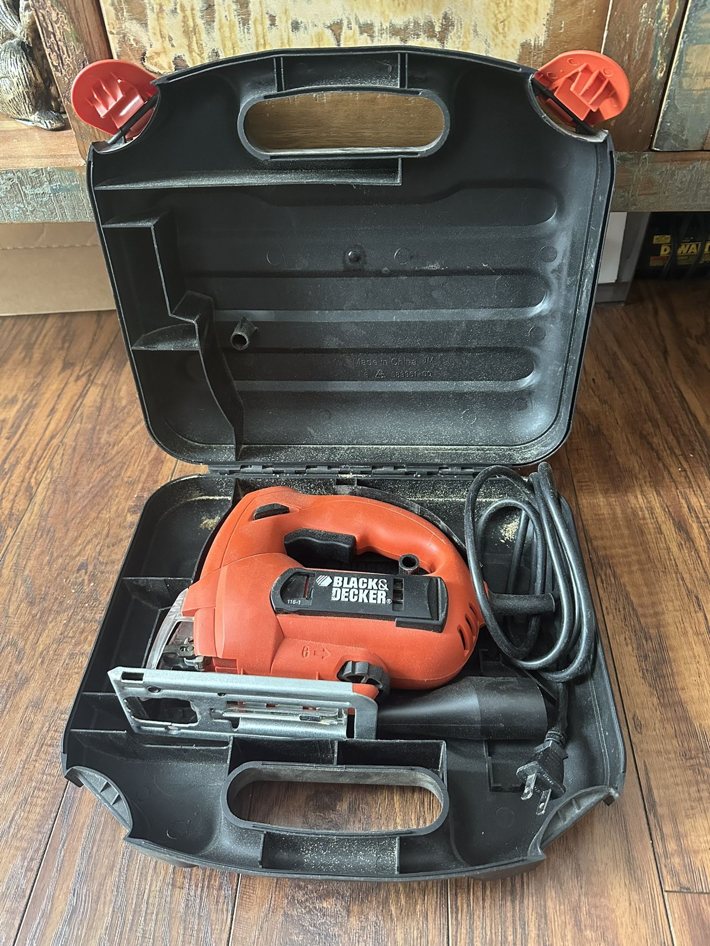 Black & Decker jigsaw W/Case