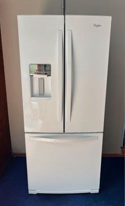 ✨️💥❄️"Whirlpool"❄️💥✨️ 33"W French Doors Fridge in Perfect Condition