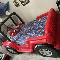 Little Tikes jeep Car Bed 