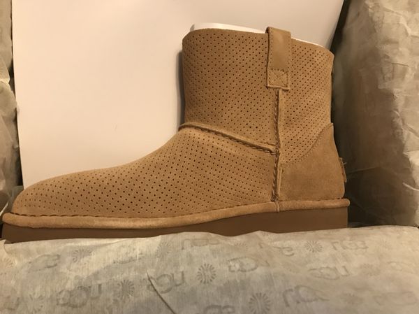 ugg mini perf ugg mini perf