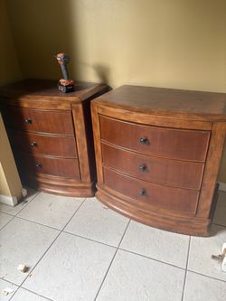 Matching Wood Nightstands with Drawers – Set of 2