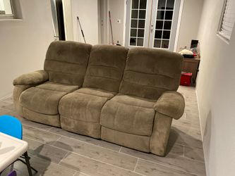 Couch/recliner