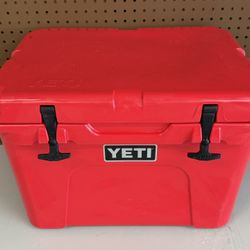 NEW! YETI Tundra 35 Rescue Red 24 qt Hard Cooler
