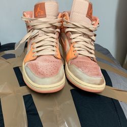 women's jordan 1 apricot orange