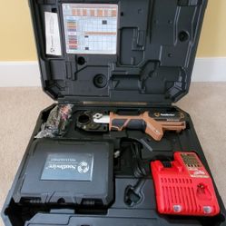 NEW. $2000.00 OBO. Southwire SCR6-C MAXTERM 6-Ton Commercial Crimper with U Jaw