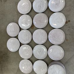 Frankoma Pottery, Collectible Unique Limited Edition Christmas Plates From 1971 To 1987, 22 Total Plates