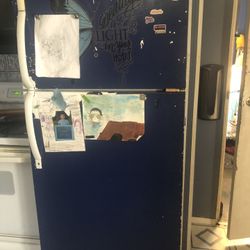 Used Fridge (works Just fine)