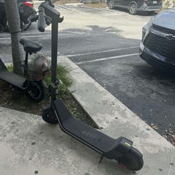 Electric Scooter With Speaker