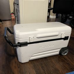 Igloo Sportsman Cooler