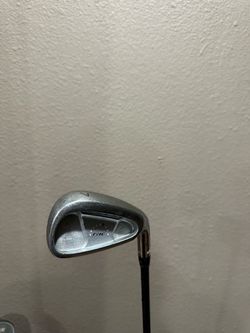 Taylormade rac 7 iron.