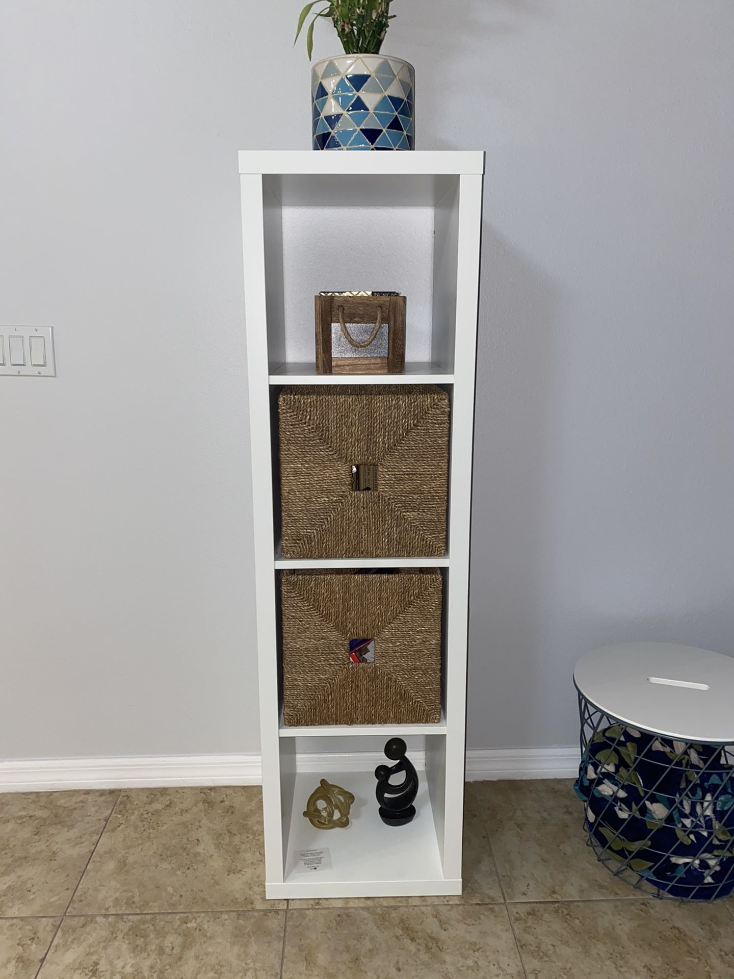 Shelve furniture