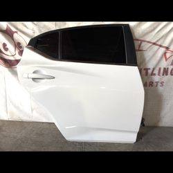 2020 2021 2022 2023 2024 Nissan Sentra Rear Door Right Passenger Side INSURANCE QUALITY