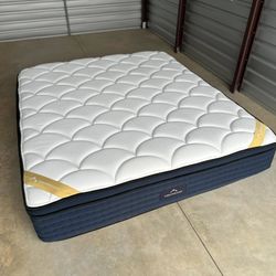 The DreamCloud Premier Rest, King, Like New, Excellent Condition