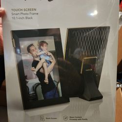 Nixplay 10.1" HD Touch Screen Wi-Fi Digital Frame