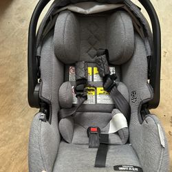 Graco SnugRide SnugFit Elite