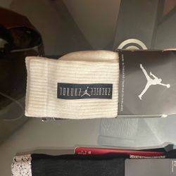 7 Pairs Of Brand new Jordan Socks 