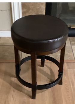Stool