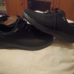 Kizik shoes
