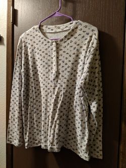 Women's shirts