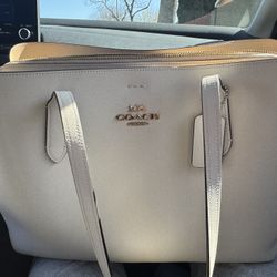 Coach purse Brand New