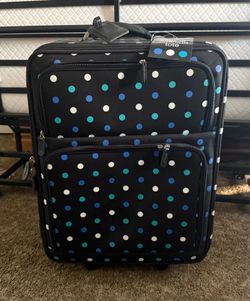 Travel sewing machine tote / suitcase