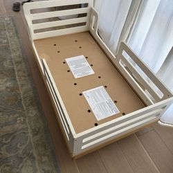 Oeuf Toddler Bed