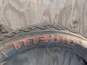 100/90/18 MC 56H Tubeless Pirelli Route Front Tire