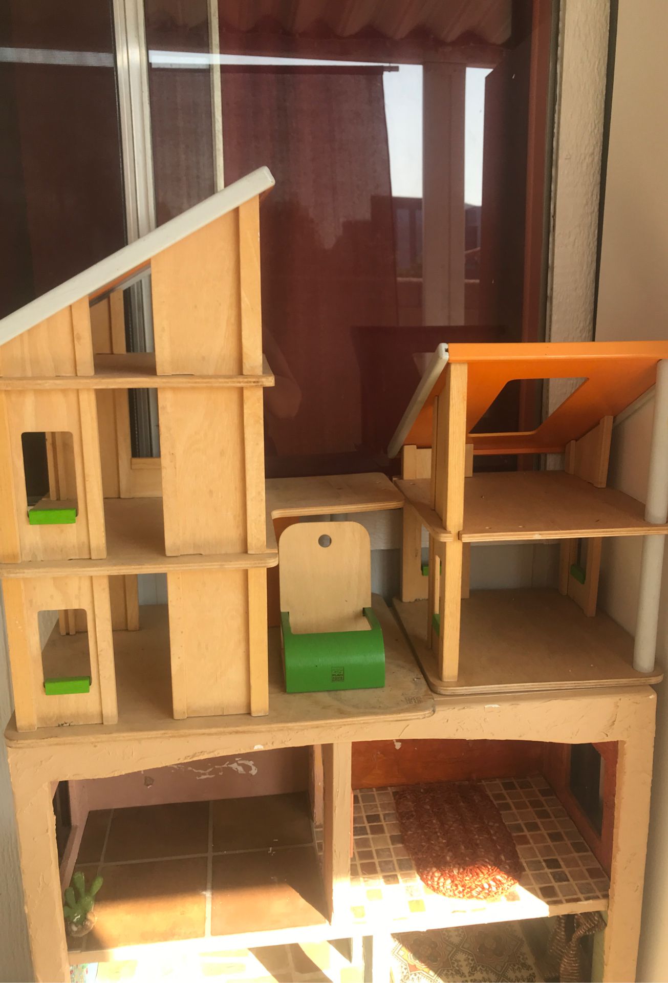 Free plan toys wooden doll house