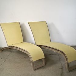Pair Of California Modern Patio Pool Chaise Lounge Chairs