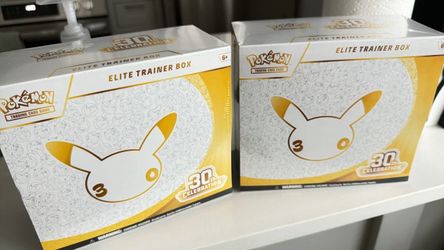 Pokemon 30th Anniversary ETB