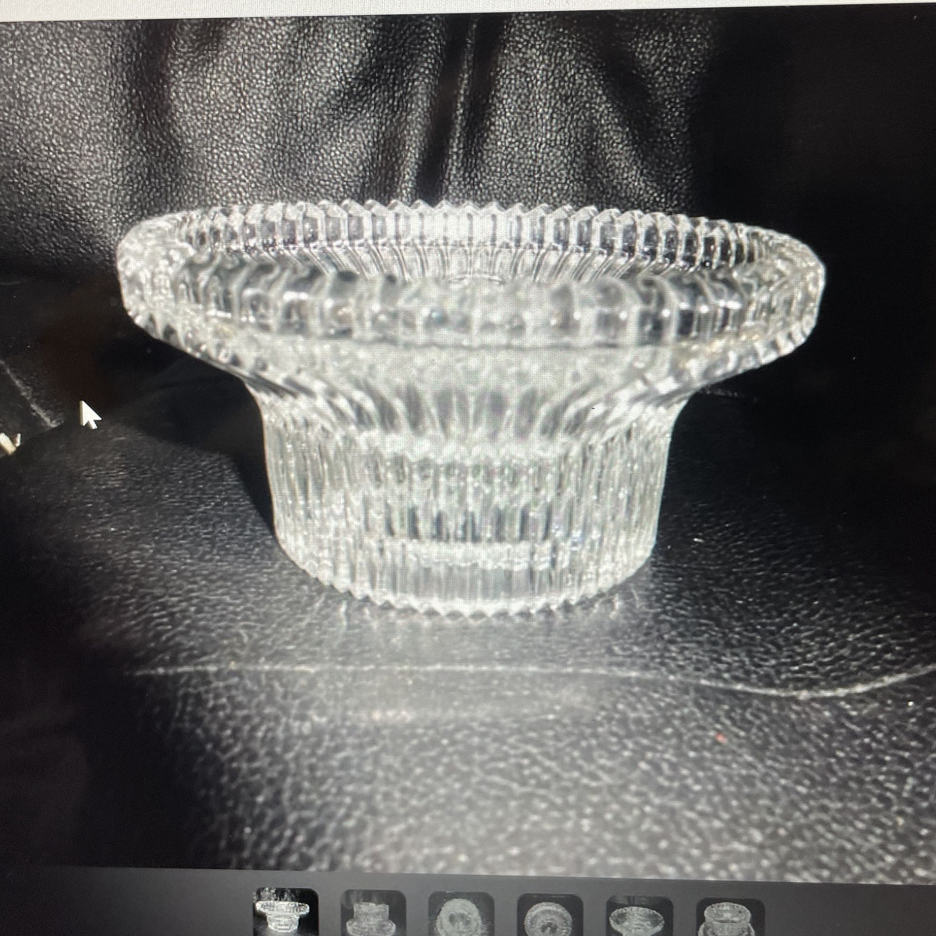 2.5" h Clear Vtg Molded Ribbed Glass 5 Way Size Candle Holder .5- 3.75" Diameter