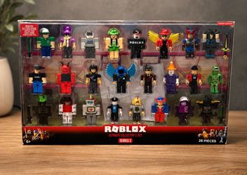 Roblox Ultimate Collector’s Set Series 2 28 Figures New Open Box w/ Codes