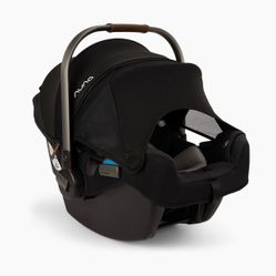 Nuna PIPA rx Infant Car Seat with RELX Base - Caviar Black