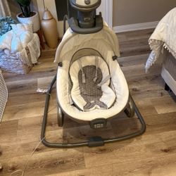 Graco Baby Swing
