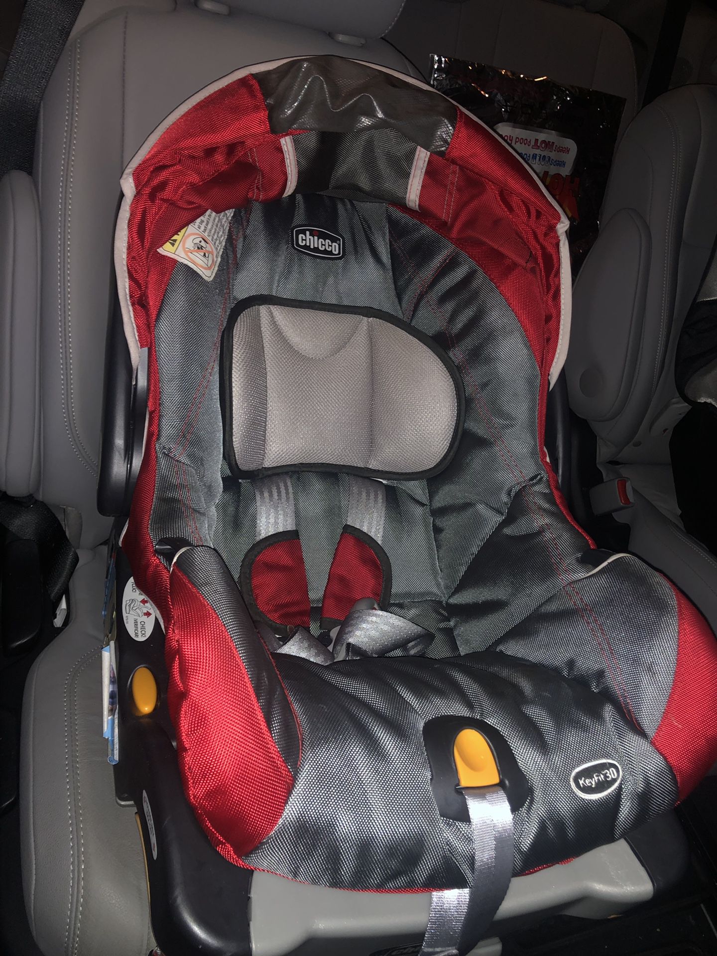 ChicCo key fit 30 car seat