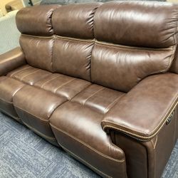 Leather Recliners !!! In Stock Now !!