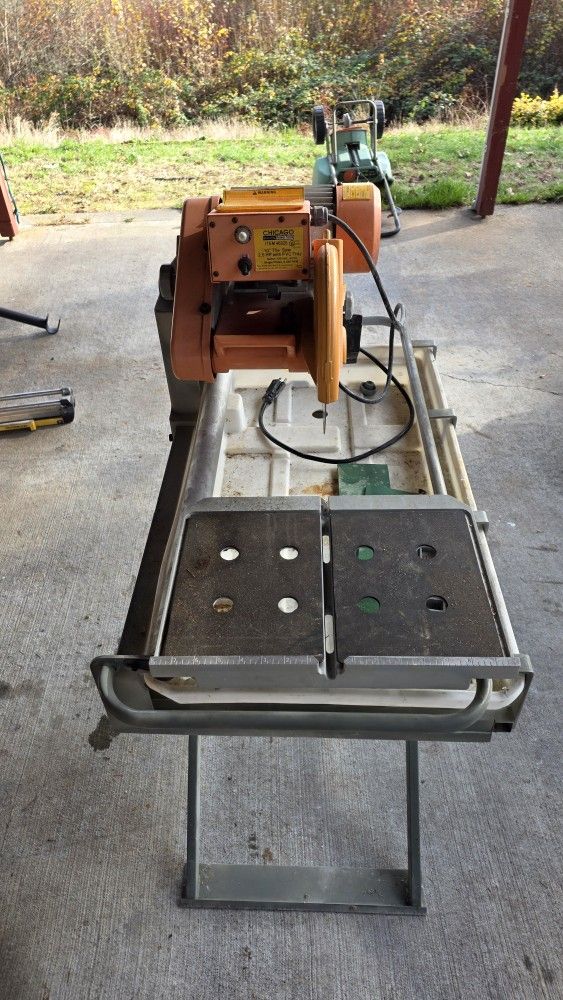 Sliding Table Tile Saw 10"