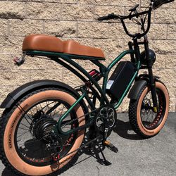 1000 Watt Electric Chopper Retro/70’s Style Ebike Hydraulic Brakes (Full Suspension) 25ah Battery (Black-or-Green)