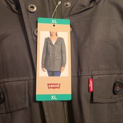Levi's Women's Army Military Green Faux Fur  Size XL NWT